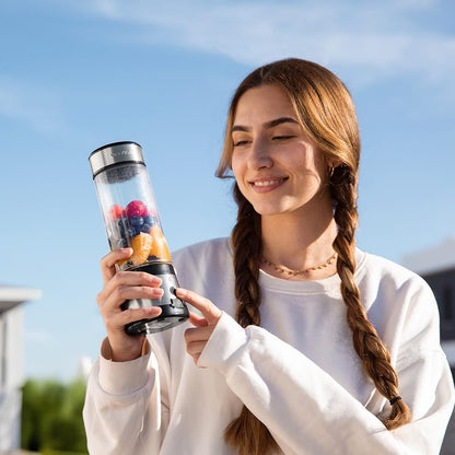 Cecotec Batidora De Vaso Portátil Individual Smoothies Wanderlustmix USB. 126W, Compacta, Vaso De 400Ml, 4 Cuchillas Con Recubrimiento De Titanio Negro, Autonomía De 15 Usos