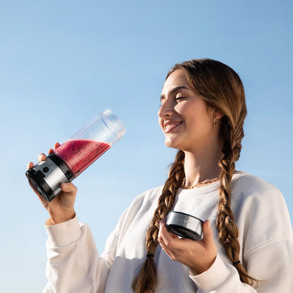 Cecotec Batidora De Vaso Portátil Individual Smoothies Wanderlustmix USB. 126W, Compacta, Vaso De 400Ml, 4 Cuchillas Con Recubrimiento De Titanio Negro, Autonomía De 15 Usos